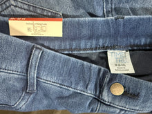 Load image into Gallery viewer, TIME AND TRU High Rise Stretch Fit Jeggings (Medium only)